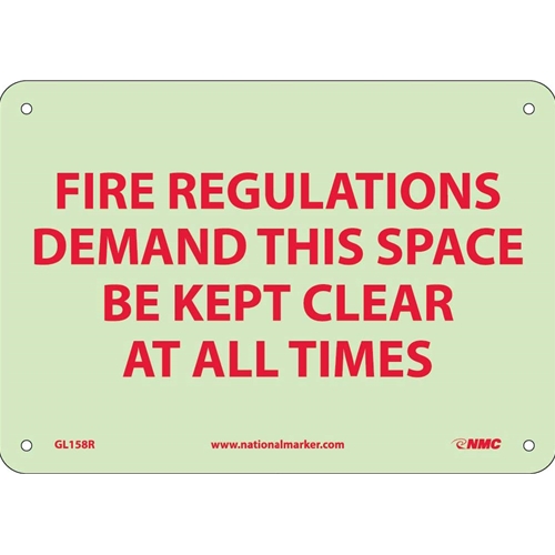 Fire Regulations Demand This Space Be Kept Clear Sign (GL158R)