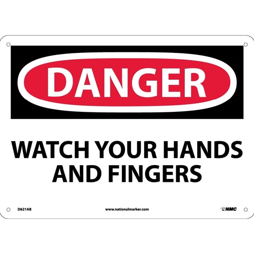 Danger Watch Your Hands And Fingers Sign (D621AB)