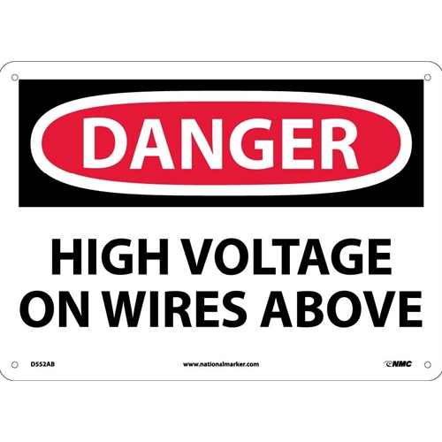 Danger High Voltage On Wires Above Sign (D552AB)