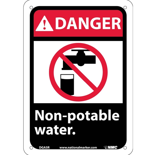 Danger Non-Potable Water Sign (DGA5R)