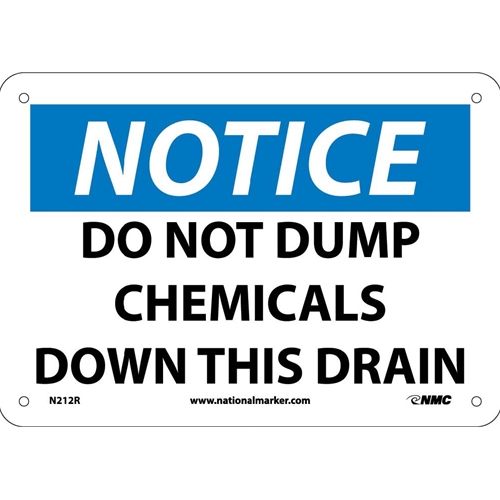 Notice Do Not Dump Chemicals Sign (N212R)