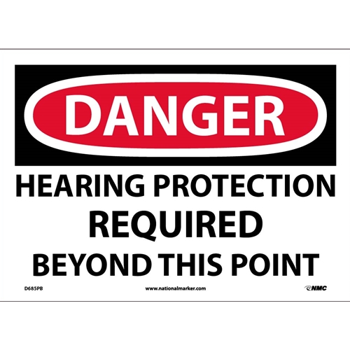 Hearing Protection Required Beyond This Point (D685PB)
